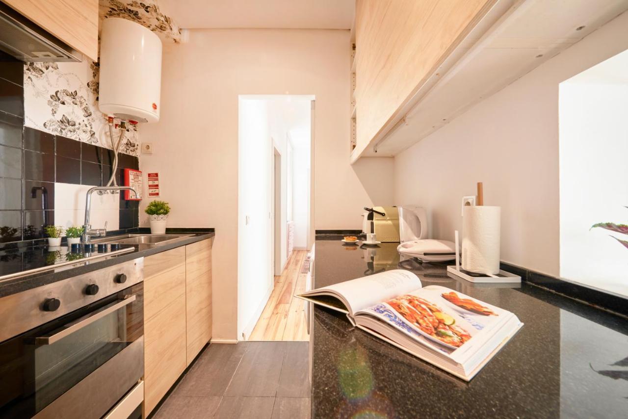 Sunny Apartment With Balcony! Lisboa Ngoại thất bức ảnh