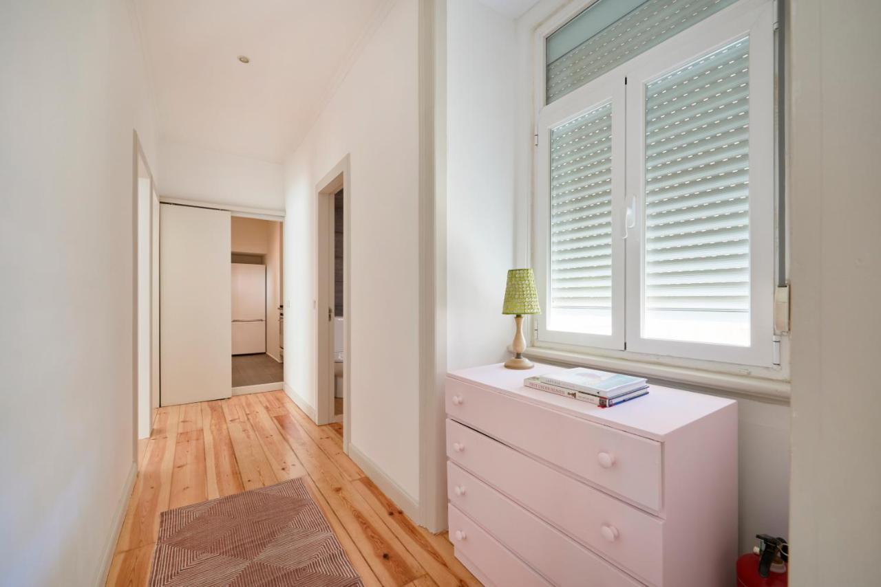 Sunny Apartment With Balcony! Lisboa Ngoại thất bức ảnh