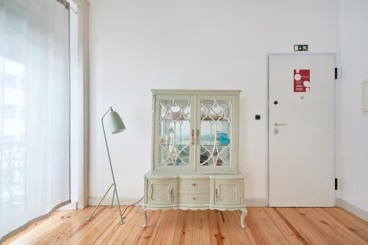 Sunny Apartment With Balcony! Lisboa Ngoại thất bức ảnh